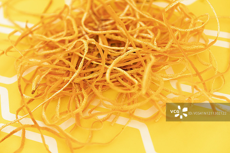 鲜艳的橙皮丝特写图片素材