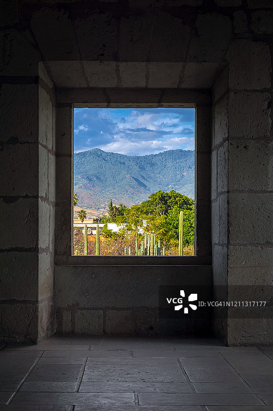 从圣多明各·德·古斯曼眺望图片素材