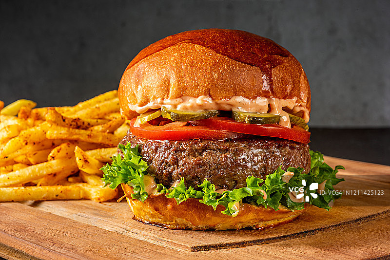 汉堡与炸薯条图片素材