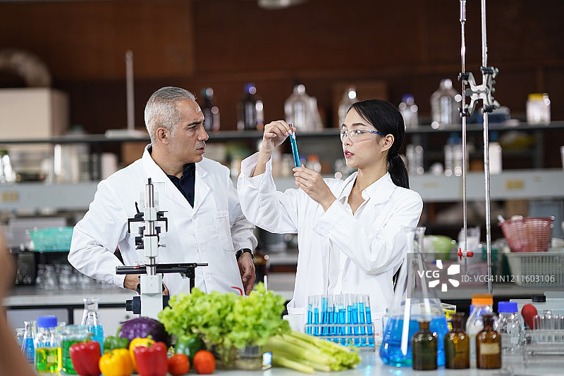 食品污染检查图片素材