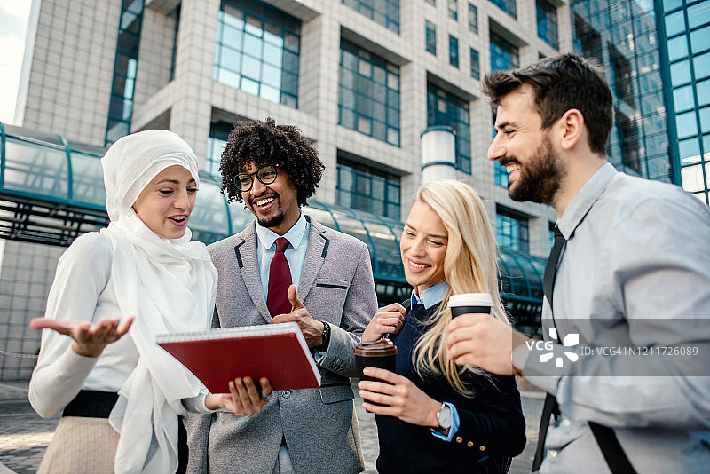 户外咨询图片素材