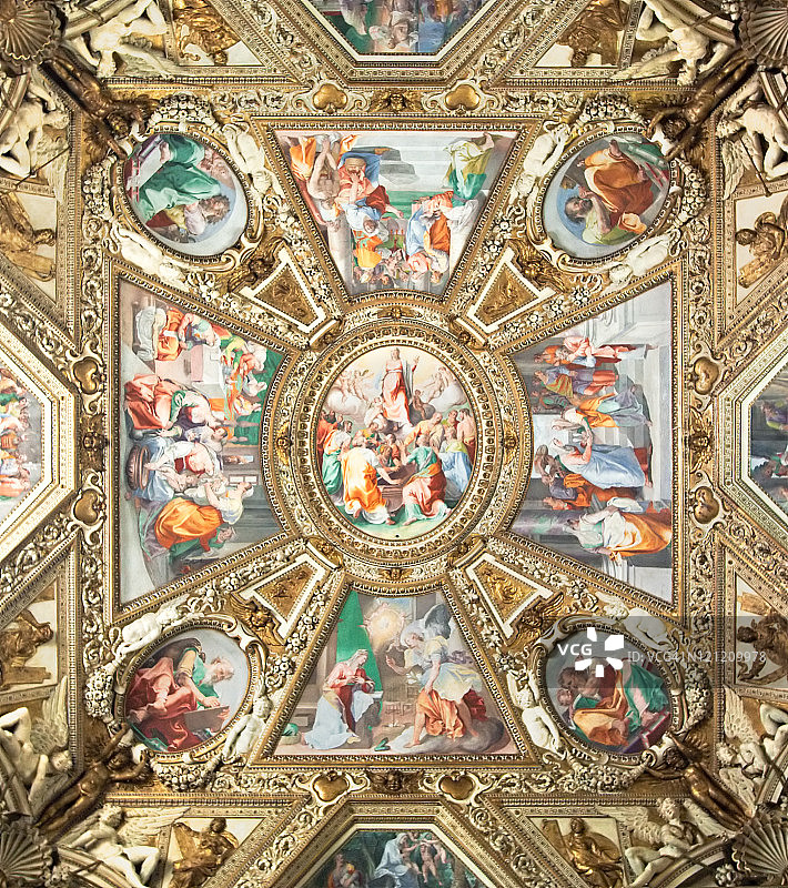 特拉斯提弗列的圣玛利亚教堂图片素材