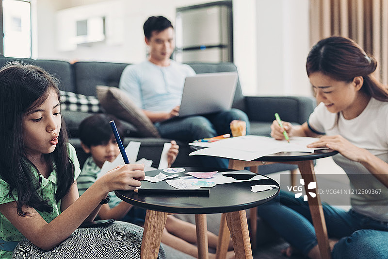 创意家庭时光图片素材