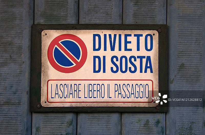 意大利语交通警示牌图片素材
