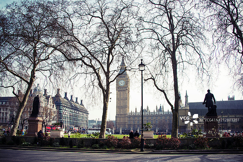 伦敦议会广场和大本钟图片素材