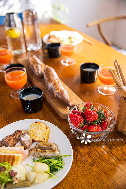 居家午餐派对美食饮品图片素材
