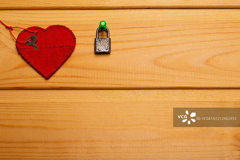 俯瞰视角下的浅色木纹背景图片素材