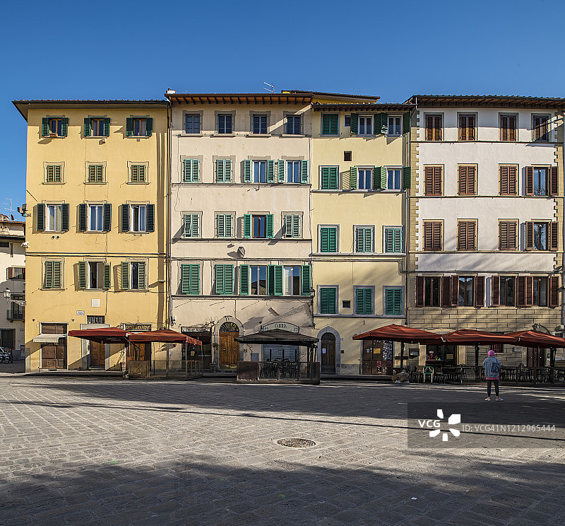 紧急状态下的圣灵广场景色图片素材