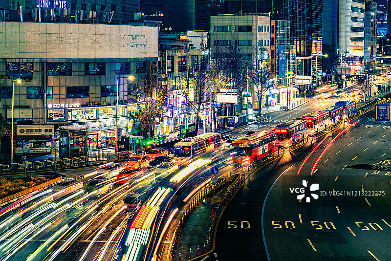 首尔夜间交通图片素材