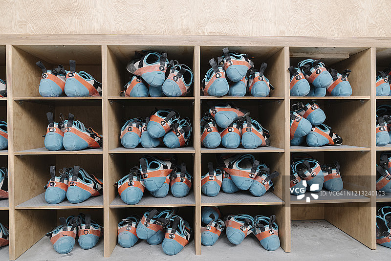 攀岩鞋展示图片素材