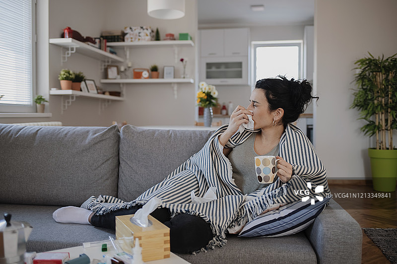 今天我哪儿也不去图片素材