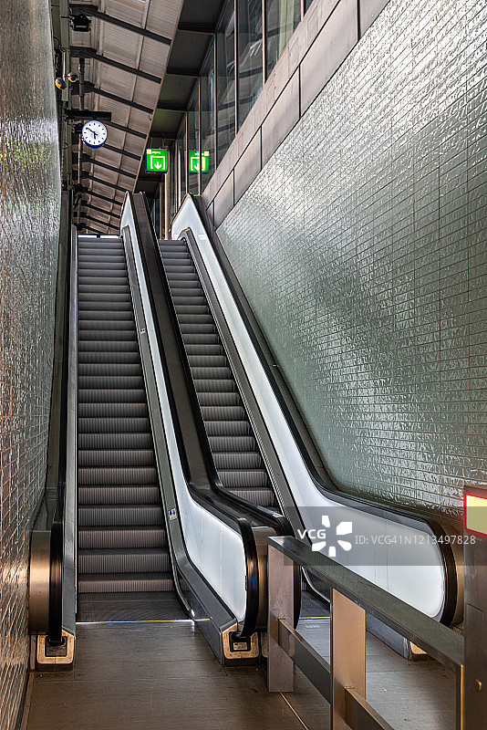 无人自动扶梯图片素材