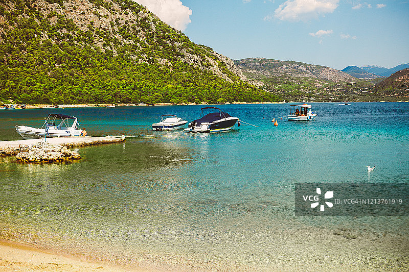 希腊埃维亚岛利姆尼村全景图片素材