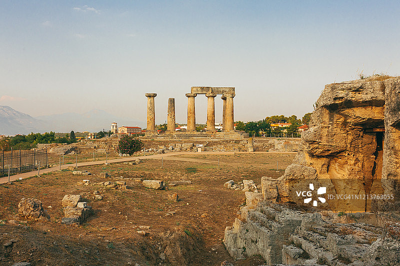 科林斯阿波罗神庙遗址，希腊图片素材