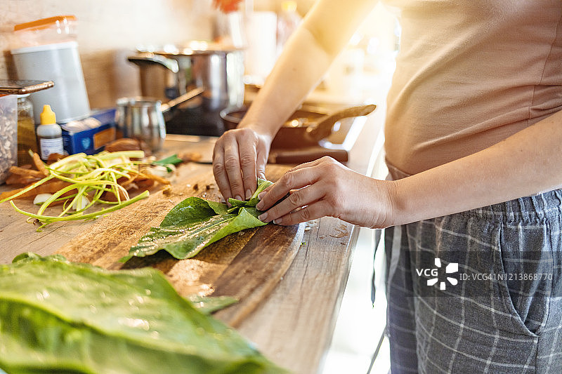她只用最好的！图片素材