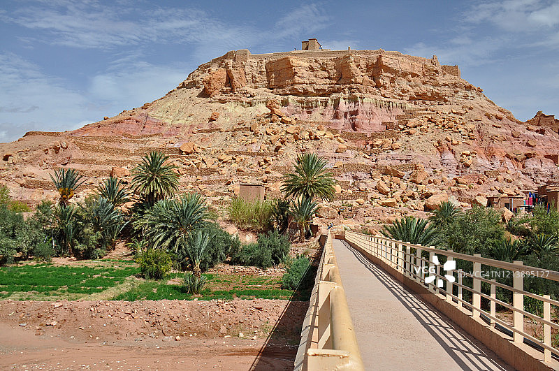 艾本哈杜筑垒村图片素材