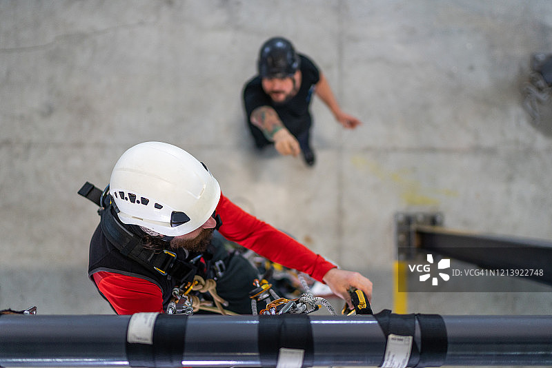 快速攀登图片素材