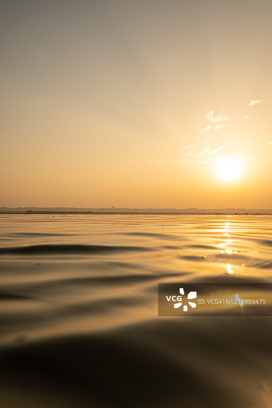 美丽的河流图片素材