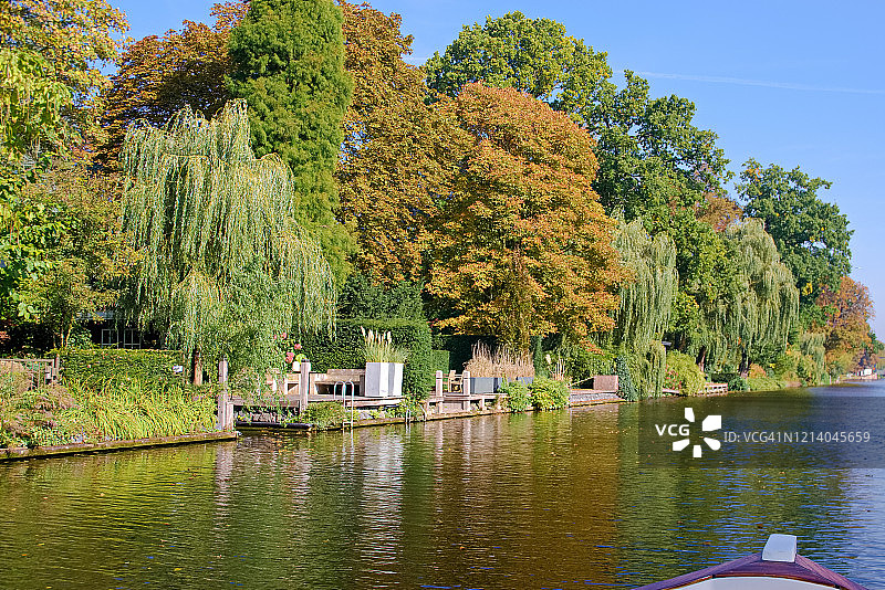秋天的弗利特图片素材