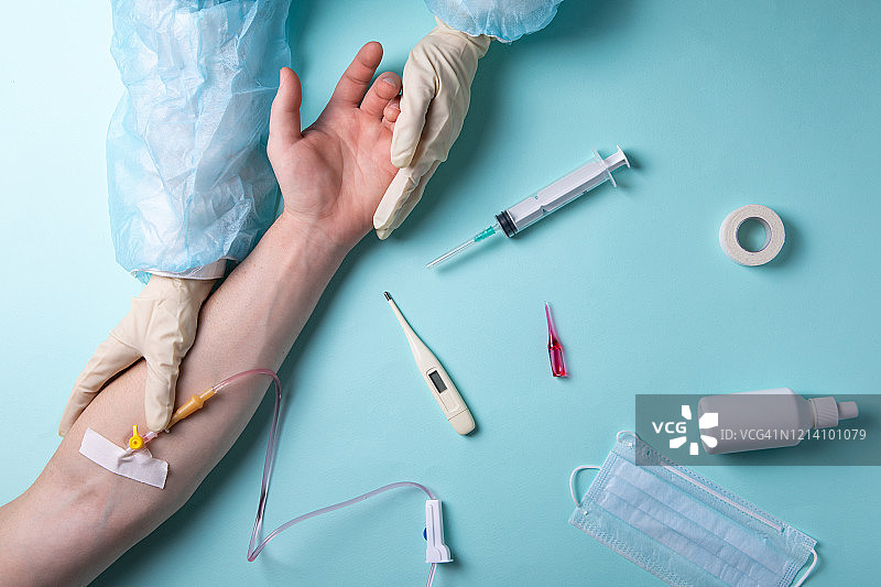 医生和患者的手图片素材