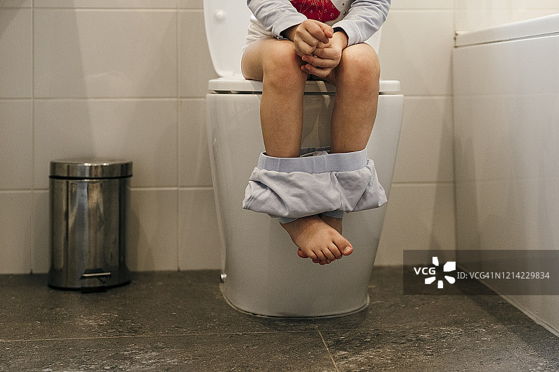 使用抽水马桶图片素材