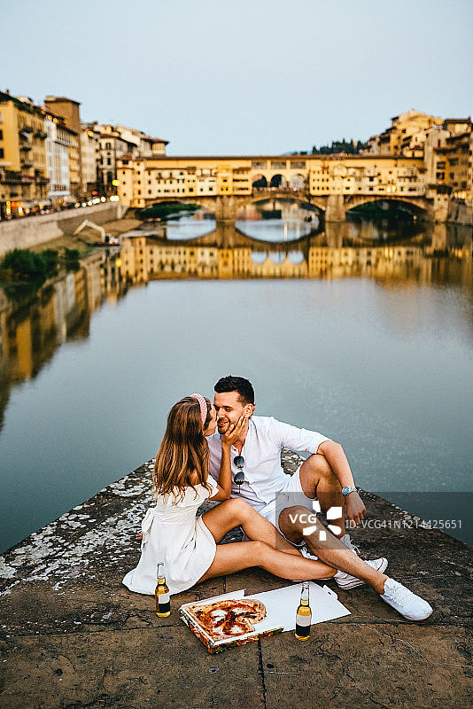 完美的蜜月旅行！图片素材
