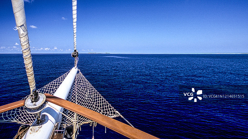 印度洋上的马尔代夫游艇图片素材