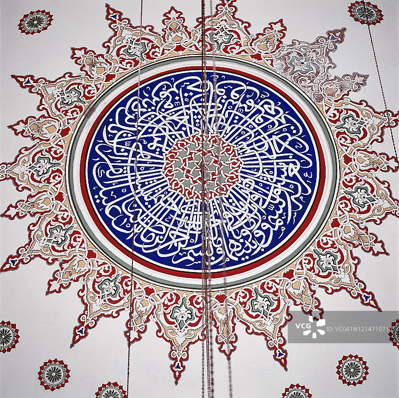 伊斯坦布尔清真寺内部穹顶特写图片素材
