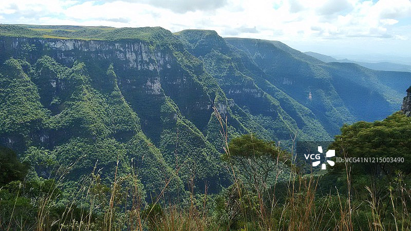 巴西南里奥格兰德卡巴拉杜苏尔的卡尼翁福塔雷萨图片素材