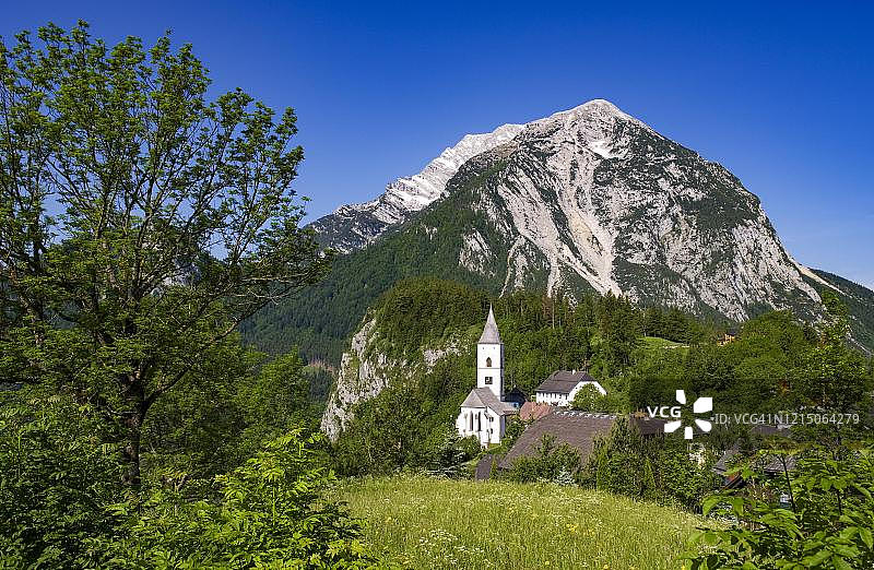 奥地利施蒂利亚州利恩茨地区的普尔格与格里明山图片素材