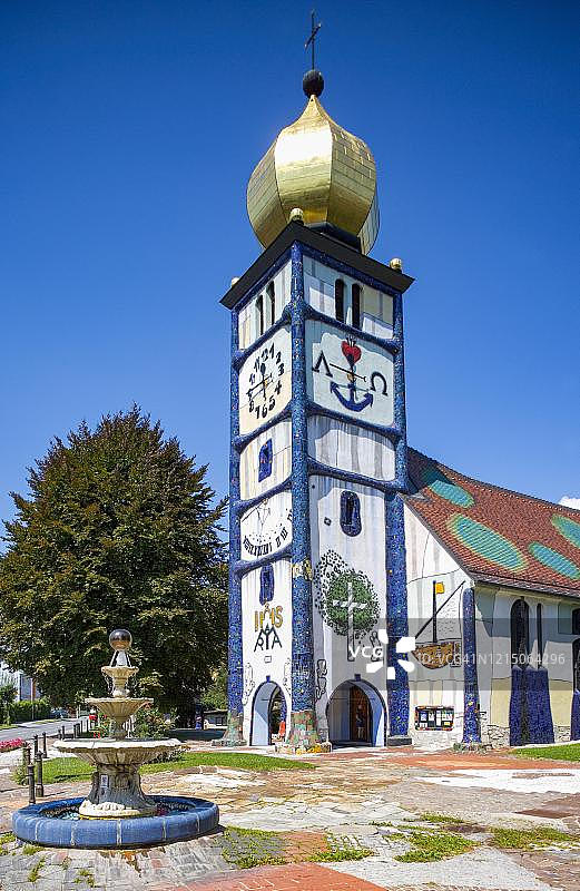 百水教堂，圣芭芭拉城市教区教堂，位于奥地利施蒂里亚州贝伦巴赫图片素材