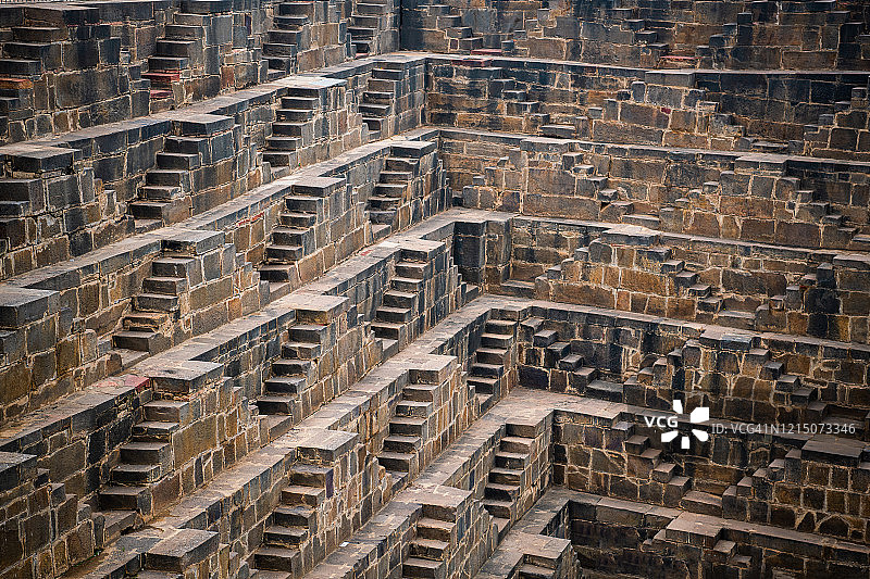 印度拉贾斯坦邦阿巴内里的月亮水井图片素材