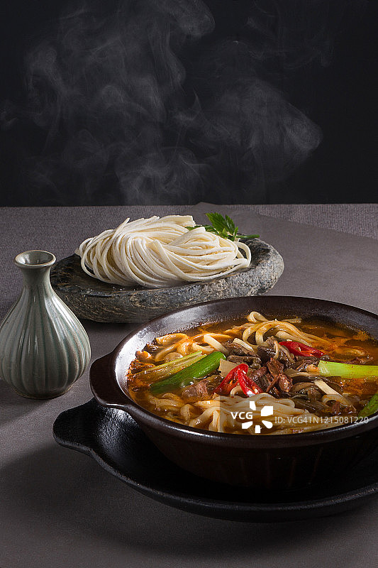香辣炖肉图片素材