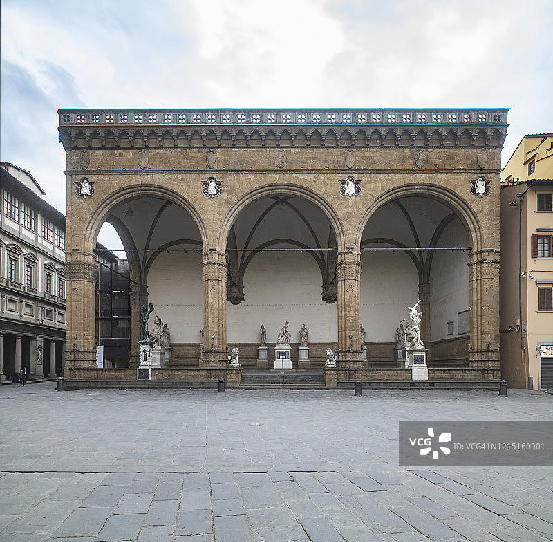 紧急状态下的佛罗伦萨领主广场和兰奇长廊图片素材
