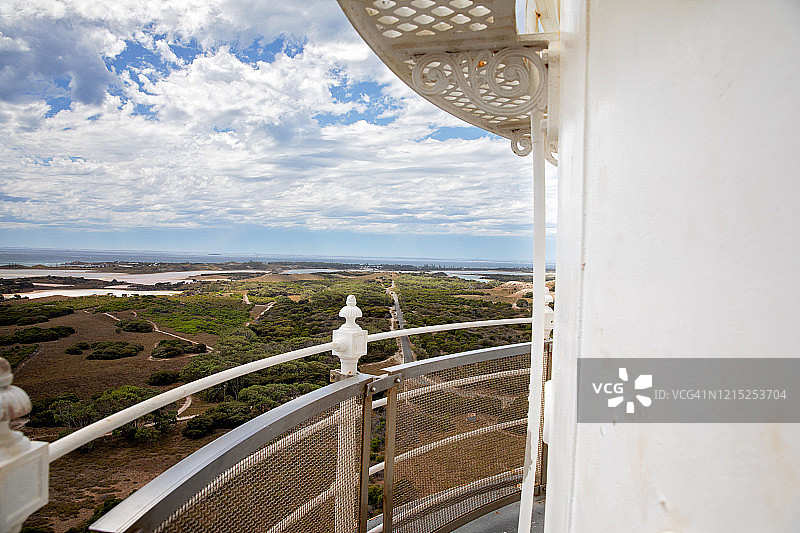 从罗特尼斯岛灯塔看到的景色图片素材