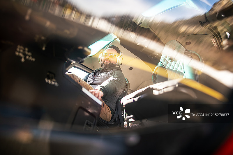 飞行前训练或检查图片素材