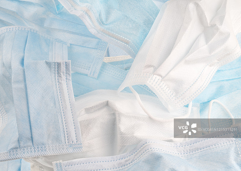 废弃的口罩图片素材