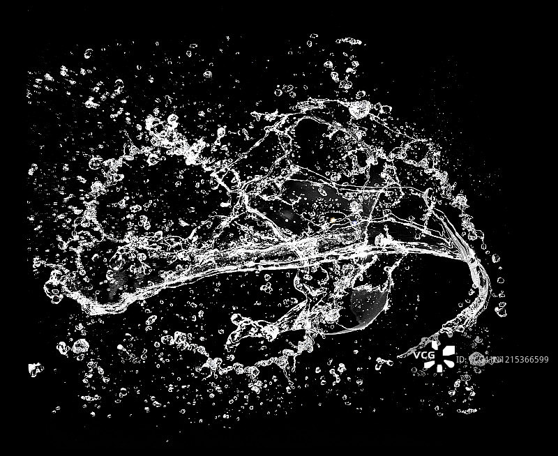 黑色背景上的水图案和抽象形式图片素材