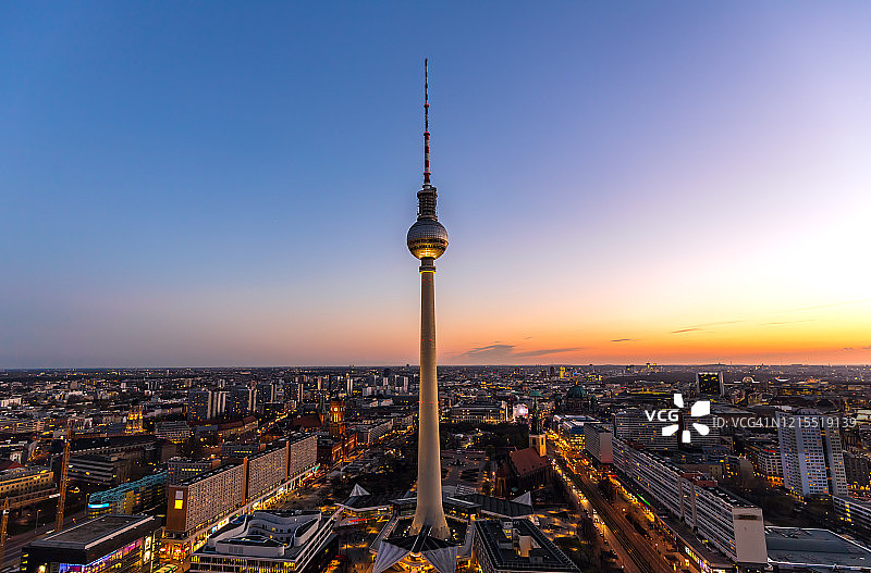 柏林日落天际线图片素材