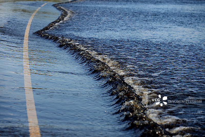 飓风佛罗伦斯过后的风暴破坏图片素材