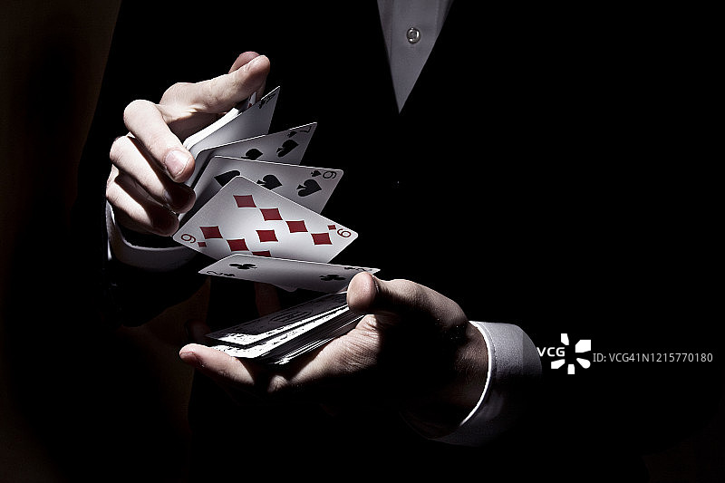 纸牌魔术图片素材