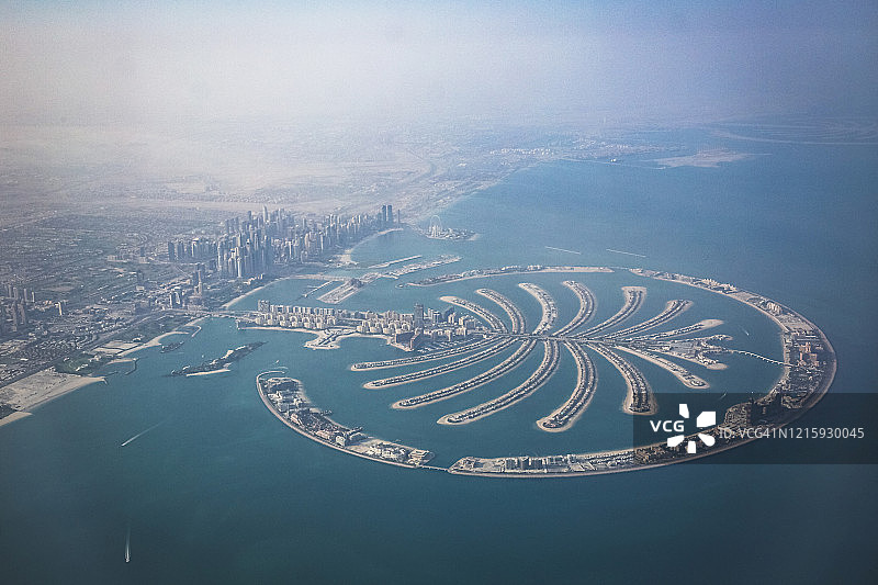 迪拜朱美拉棕榈岛航拍图片素材