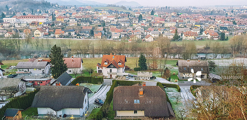 斯库夫亚洛卡古村全景图片素材