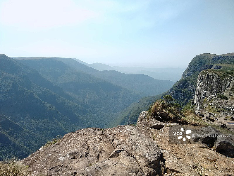 位于南美洲的峡谷，数百万年前非洲大陆在此分离图片素材