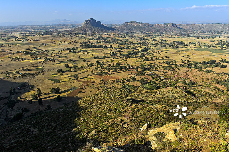埃塞俄比亚高地侵蚀的平顶山景观图片素材