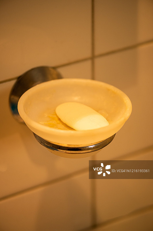 浴室肥皂碟中的肥皂图片素材