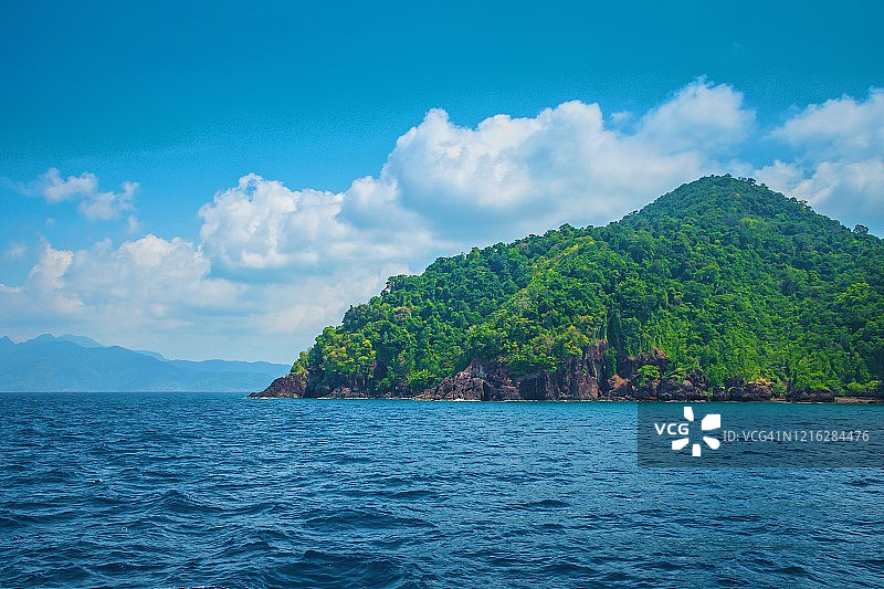泰国象岛附近小岛风光图片素材