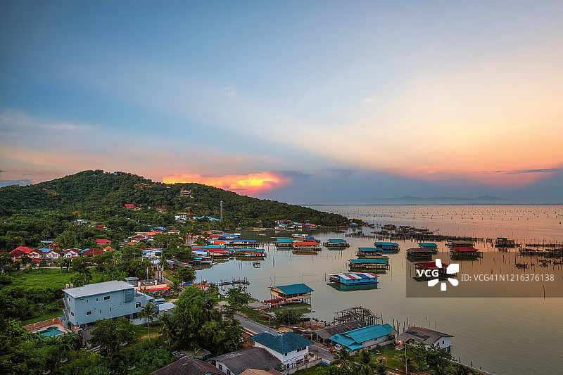 泰国宋卡府瑶岛日出航拍图图片素材