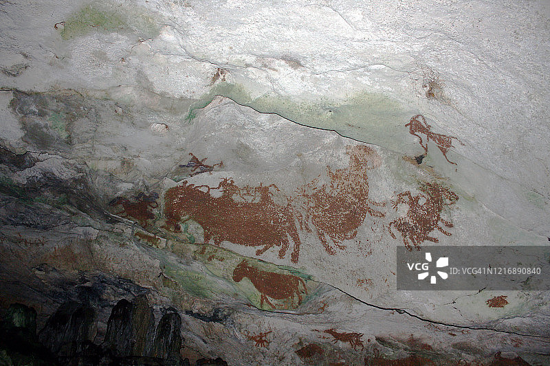 史前洞穴壁画图片素材