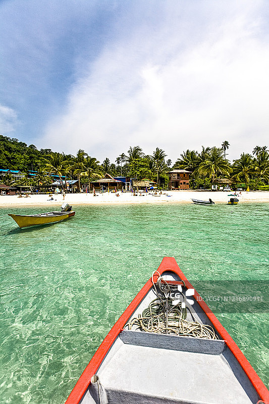 马来西亚停泊岛乘船游览图片素材